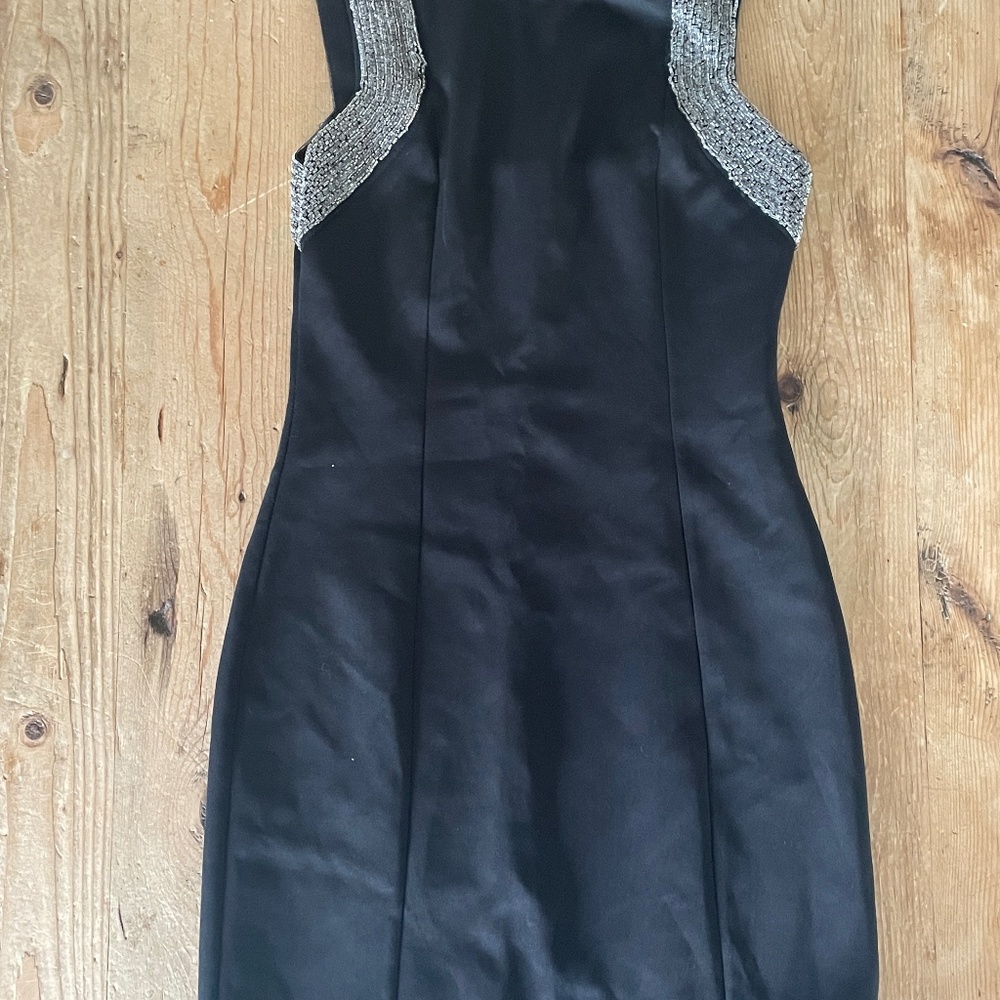 black dress size S